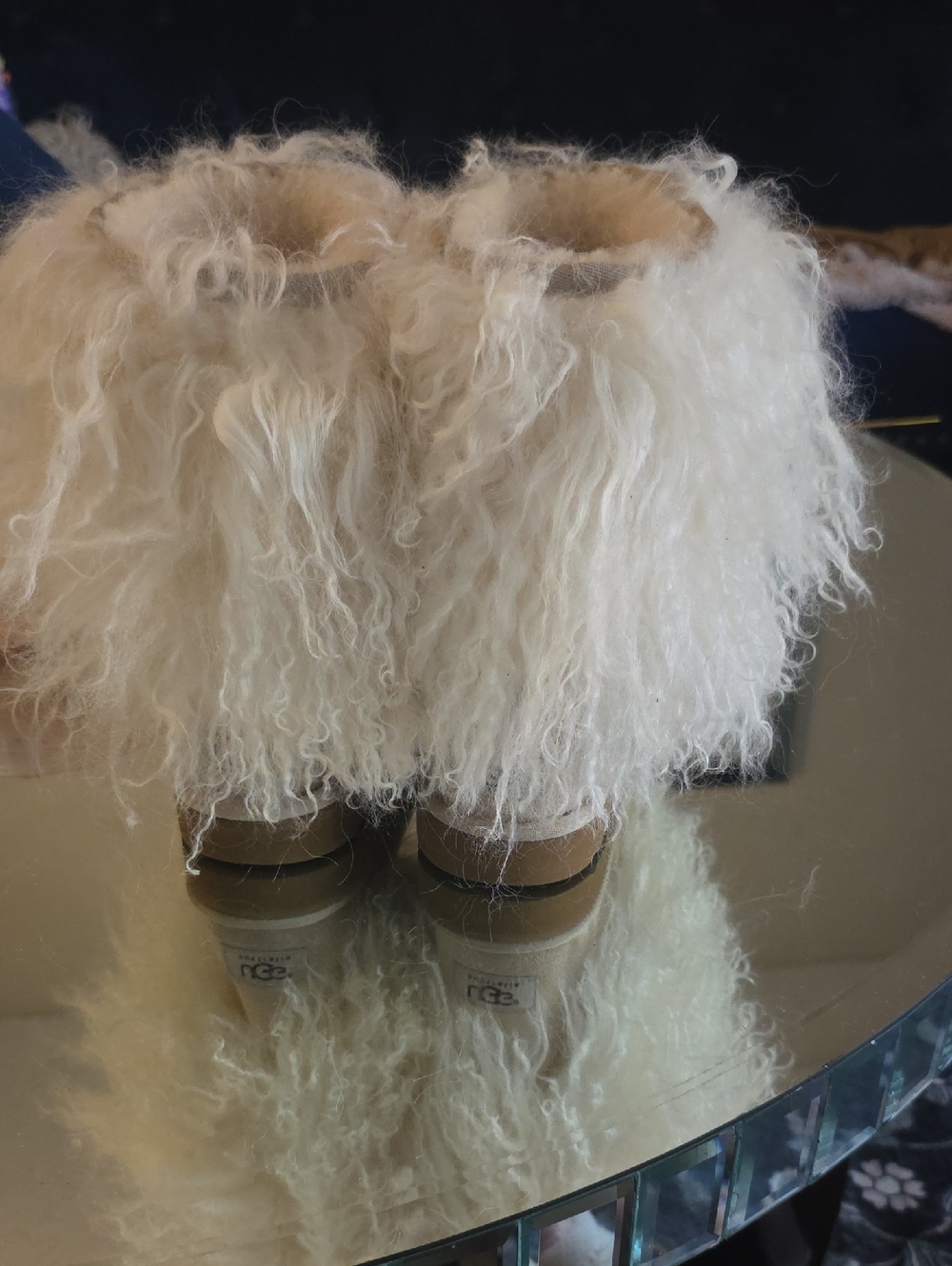 UGG MONGOLIAN LIDA  SZ 9 - Picture 11 of 15
